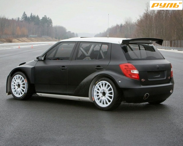 skoda_fabia_s2000