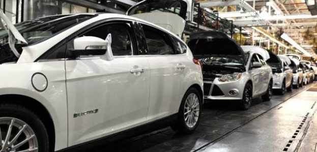 Российские заводы Ford и Hyundai приостановили производство