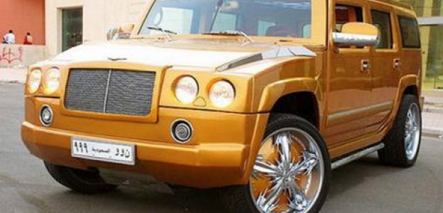 Неистовый ребрендинг: из Hummer в Bentley