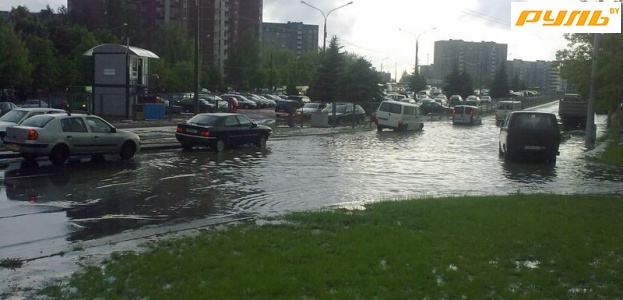 В пятницу ливень добавил неприятностей