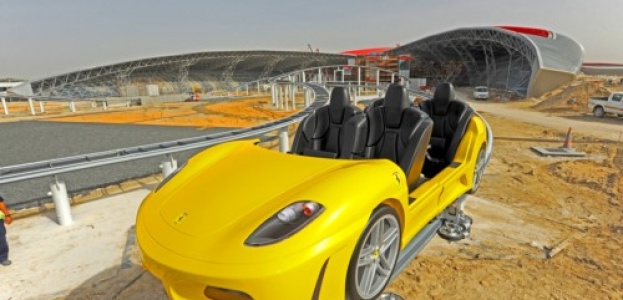 На горках в Ferrari World будут кататься Ferrari F430 Spider