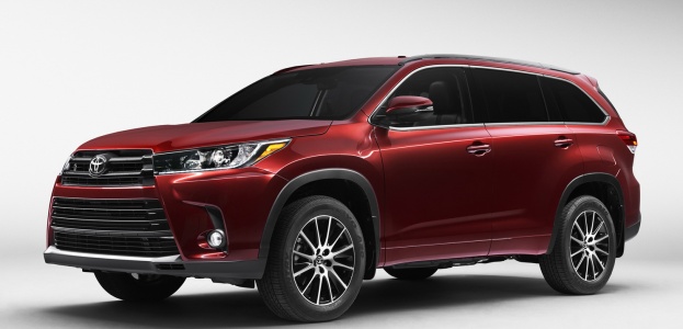 Toyota готовит показ обновленного Highlander