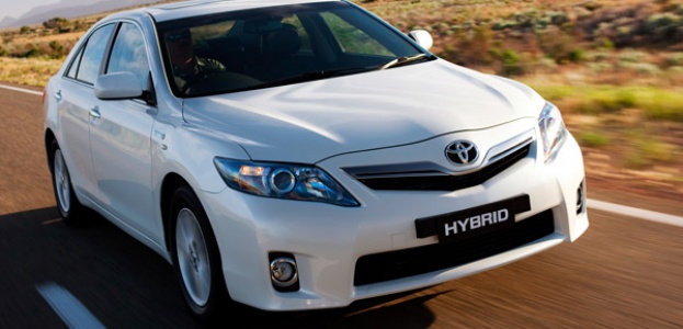 Цены на четыре модели Toyota 2013