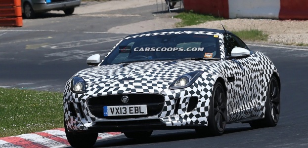 Jaguar F-Type Coupe попал в затворы шпионских фотокамер во время тестирования на Нюрбургринге.