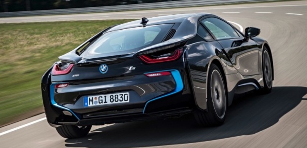 BMW i8 удалось пройти трассу Hockenheim за 1 минуту и 15 секунд