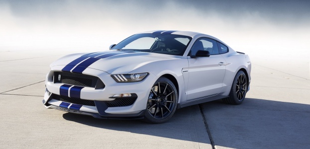 Выпущены новые снимки Ford Shelby GT350 Mustang 2016