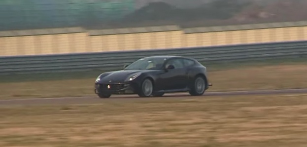 Видеоролик о Ferrari FF на трассе Fiorano