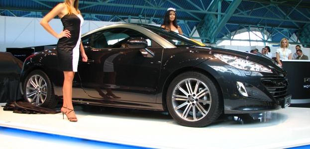 На «Моторшоу» представили Peugeot 508 и RCZ