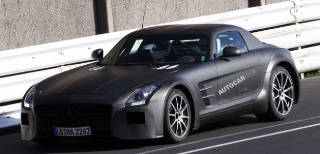 Mercedes-Benz SLS AMG Black Series проходит испытания