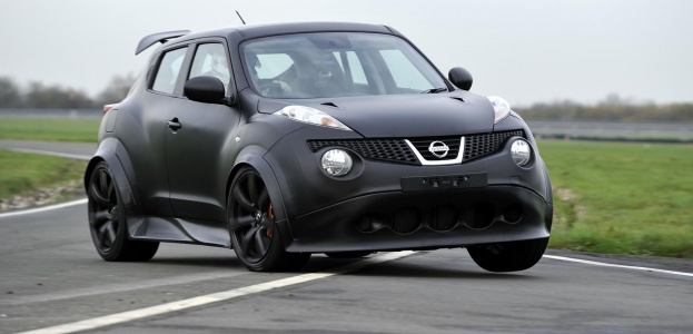 «Реактивный» кроссовер Nissan Juke R можно будет купить