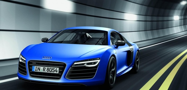 Спорткар Audi R8 подвергли легкому фейслифтингу