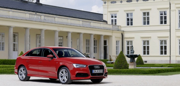 Audi A3 Sedan получает приз "Золотой руль"