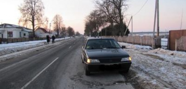 Под  Гродно водитель Пежо сбил ребенка (фото)