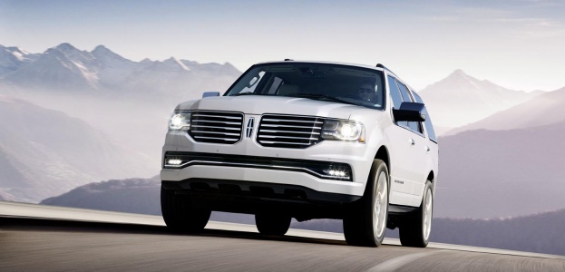 Объявлен прайс-лист на Lincoln Navigator 2015