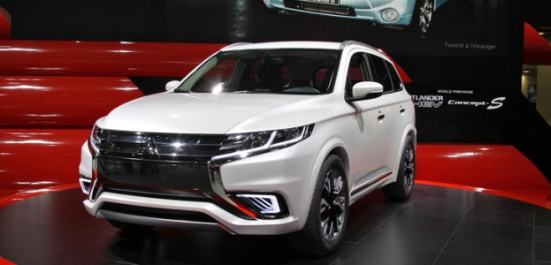 В России Mitsubishi начнет сборку кроссоверов Outlander и Pajero Sport