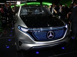 Mercedes Generation EQ приехал в Париж