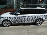 Новая версия RangeRover с длинной колёсной базой