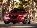 Новые снимки Chrysler 300 2015