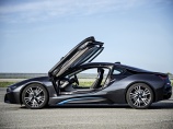 Поставки нового BMW i8 начнутся в июне