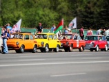 В Минске стартовал автопробег под девизом  «Назад, в прошлое» (фото)