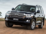 Toyota представила обновленный Land Cruiser 200