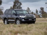 Toyota представила обновленный Land Cruiser 200