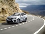 Mercedes-Benz официально представил внедорожник GLE