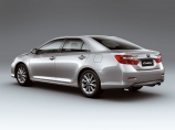 Toyota Camry для Европы чуть изменили